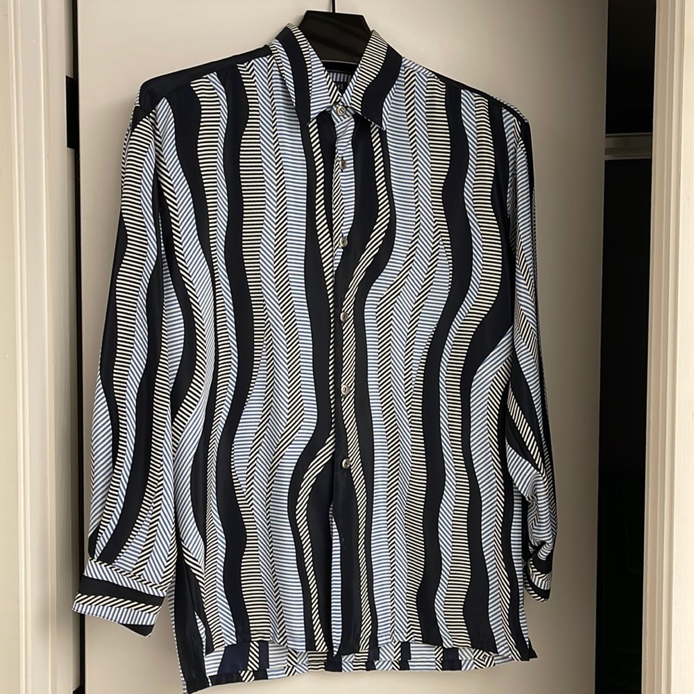 Mens fashion print wavy navy blue,cream, soft blue dress shirt
